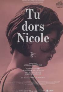 Ты спишь, Николь/Tu dors Nicole (2014)